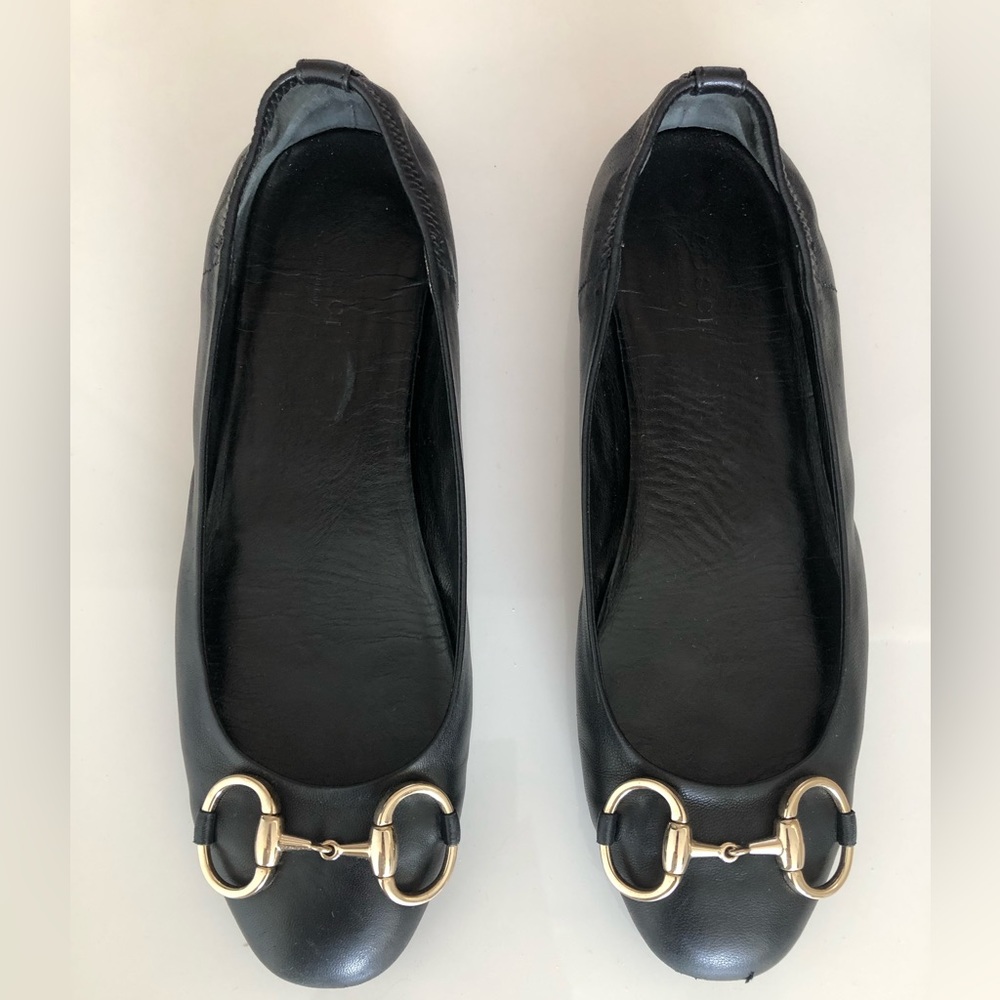 Gucci black leather horsebit ballet flats